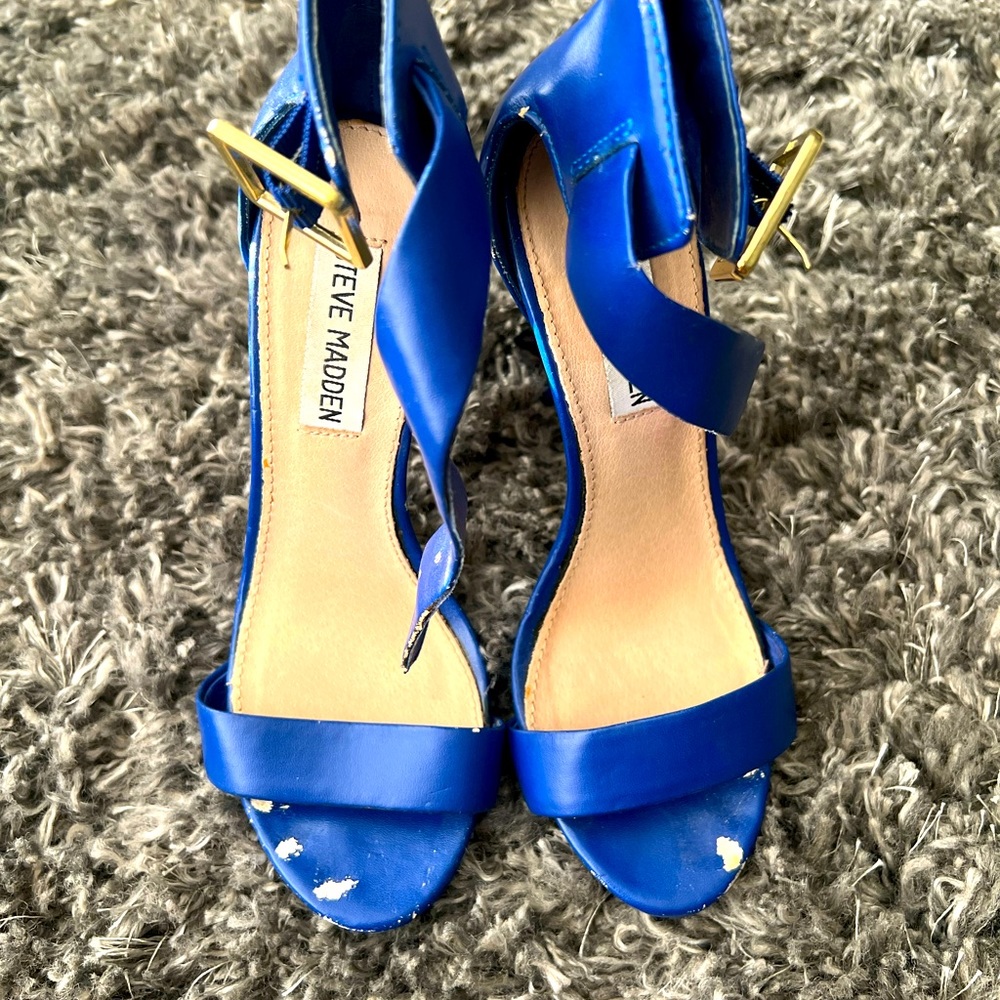 High heels shoes